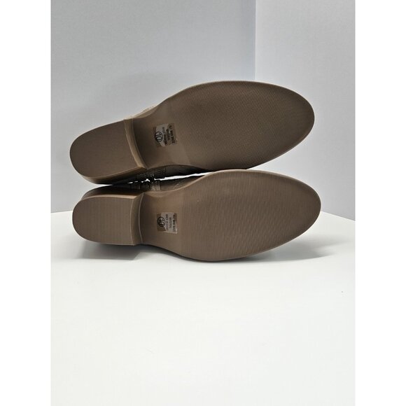 Camel low-rise stacked ankle bootie Women Size 10 Lasser Cut And Zip Up, Comfort - Picture 4 of 16